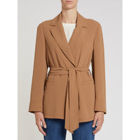 Blazer fluido con cintura